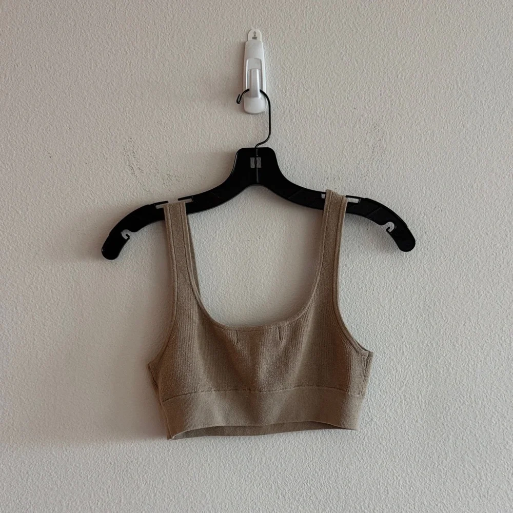 Tan Ribbed Crop Top - Picture 3 of 4